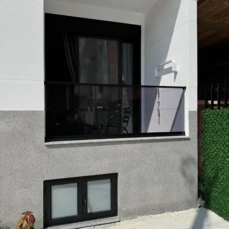 Akoa Boutique